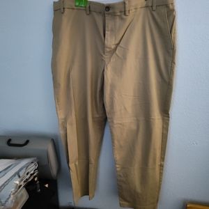 Men's khaki pants
